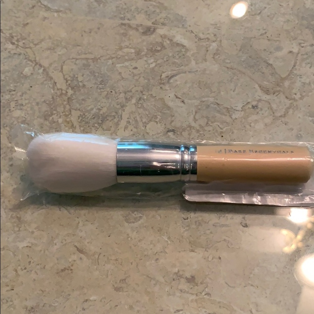 bareMinerals hydrate and brighten face brush NEW